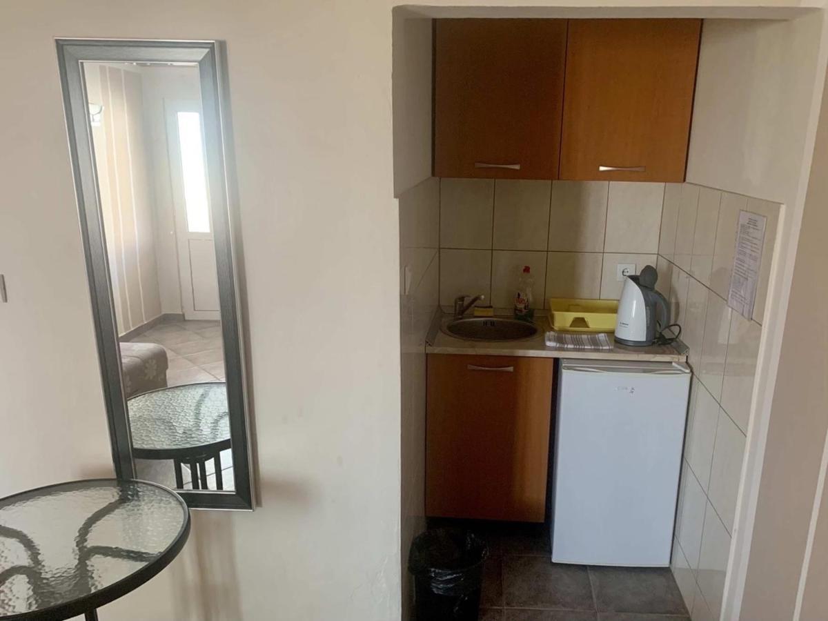 Apartments In Villa Viktoria Sutomore Zewnętrze zdjęcie